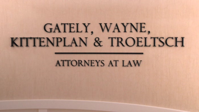 WELL, IF IT ISN'T THE DEFENDANT, RON SWANSUCK. 