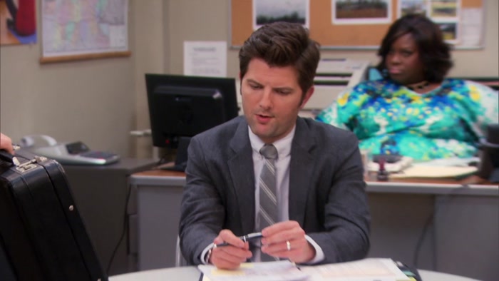 - YEAH, THAT'S MY BRIEFCASE. - IS IT? 