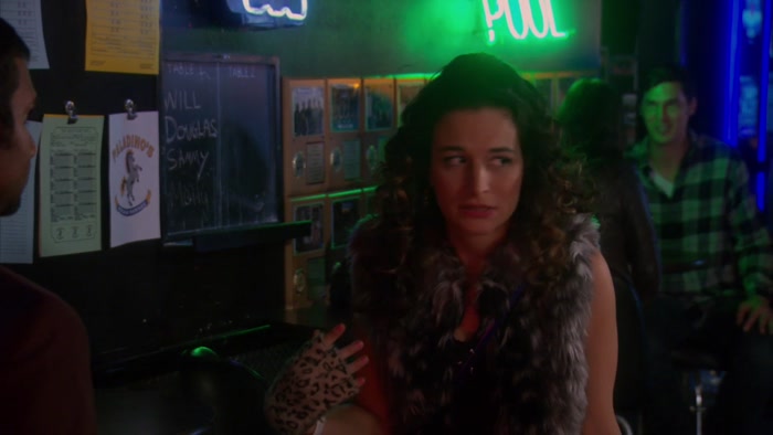 I'VE BEEN SINGLE FOR AN HOUR NOW, AND IT'S THE TITS! 