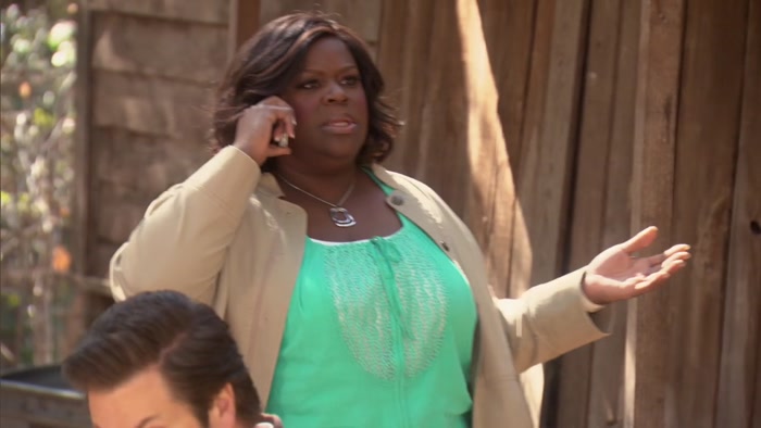 LESLIE, DONNA, ANN, MONA-LISA, OR APRIL-- 