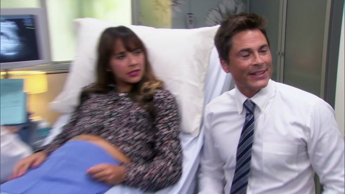 DR. SAPERSTEIN IS GIVING ME A SONOGRAM, 