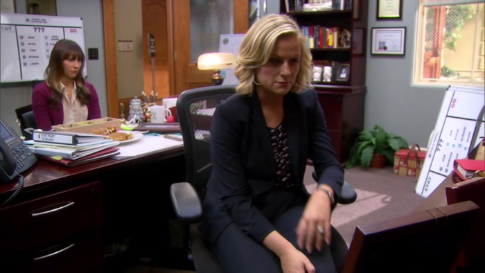 LOOK, IF ANN WANTS TO LEAVE PAWNEE, I GET IT. 