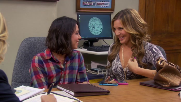 - IT WAS ALL SO DELICIOUS. - I KNOW, RIGHT? 