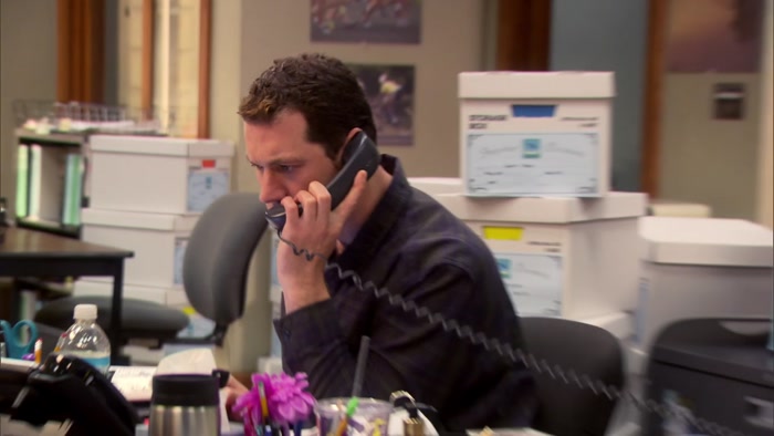 AND I WANT YOU TO APOLOGIZE TO MY BEST FRIEND DONNA! 
