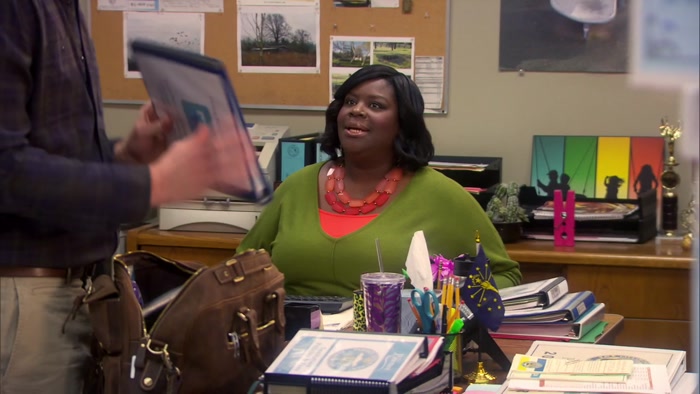 HI, I'M DONNA.  