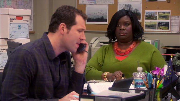 AND I WANT YOU TO APOLOGIZE TO MY BEST FRIEND DONNA! 