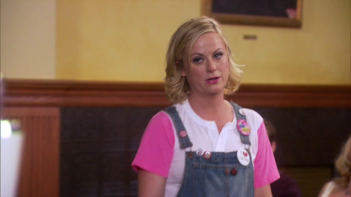 - I WANT THAT MARGARITA. - OH, IT'S GONNA BE SO GOOD. 