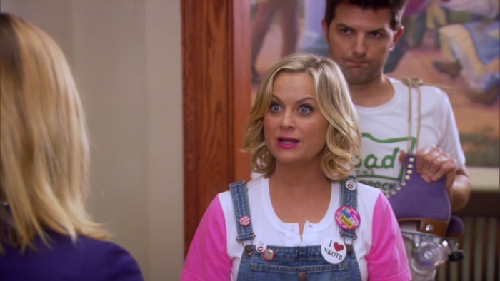 - HI, LESLIE. - HEY! INGRID! 