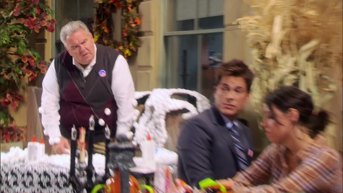 - THAT WAS YOU? - LARRY, PLEASE. 