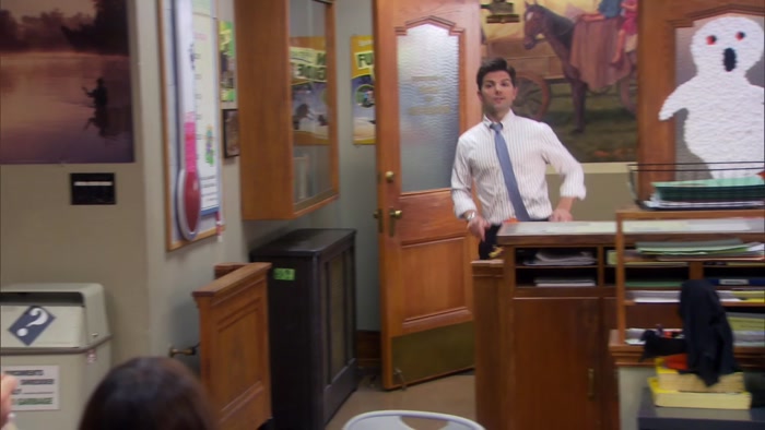 - OKAY, LESLIE'S ON HER WAY IN. - IS SHE OKAY? 