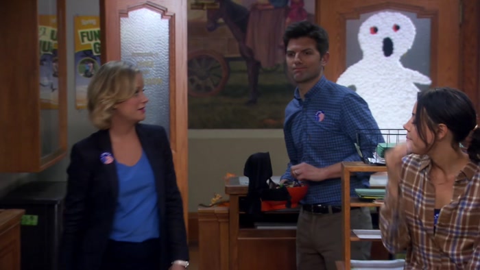 - BABE, YOU MADE IT. IT'S 8:00. - THANK GOD. 