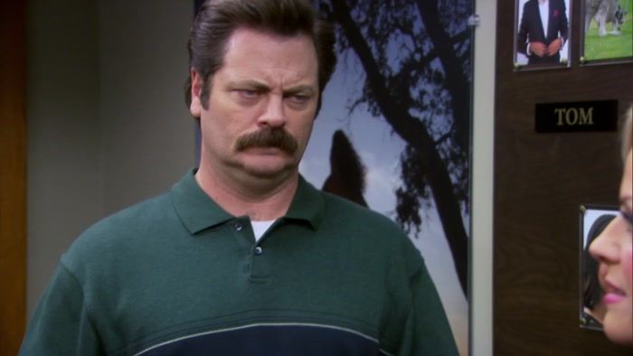 DOESN'T RON LOOK EXACTLY LIKE A BLUE FLYER? 