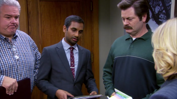 - YOU'RE THE BIG DOG AROUND HERE. - BIG KANGAROO. 