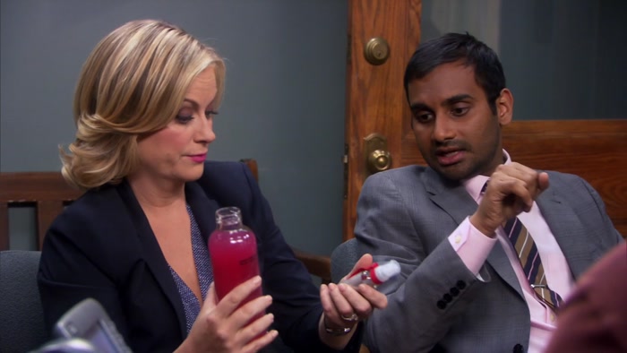 - OH. - IT'S A GEL-BASED HAIR SERUM. 
