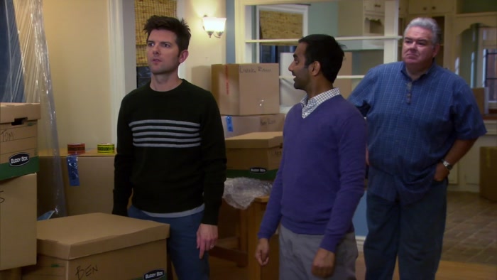 EACH BOX CONTAINS A MEMENTO OF OUR FRIENDSHIP. 