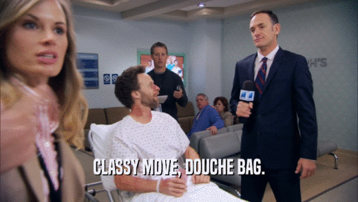CLASSY MOVE, DOUCHE BAG.  