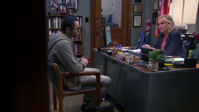 SO, TOM TOLD YOU ARE SORT OF LIKE A COMPUTER EXPERT. 