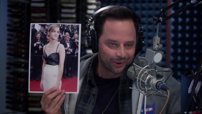 HOW WOULD YOU RATE EMMA WATSON'S BOOBS? 