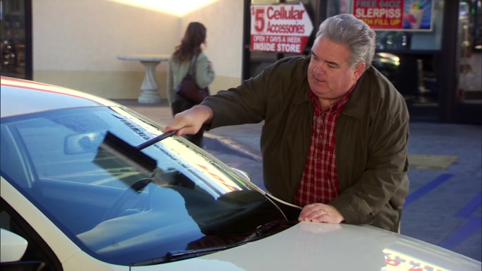 GAYLE ALWAYS HAS ME DO THE WINDSHIELD. 