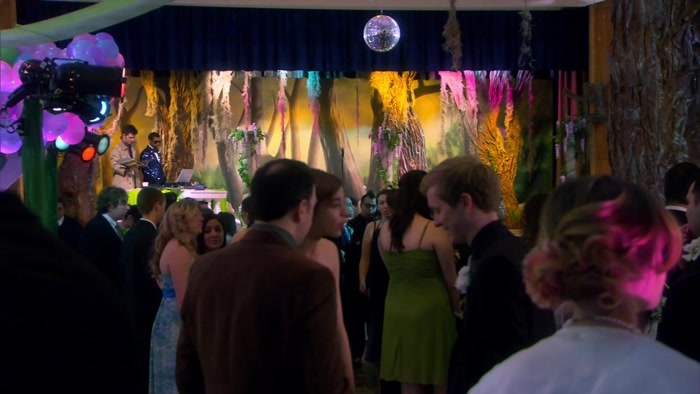 WELL, WE DID IT. WE WENT TO PROM. YAY! LET'S GO NOW. 