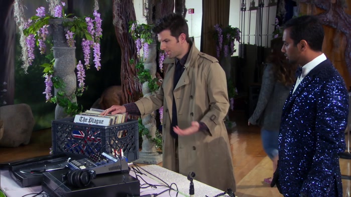 I SPECIFICALLY REQUESTED ELLIPTICAL CARTRIDGES FOR THE TURNTABLES. 