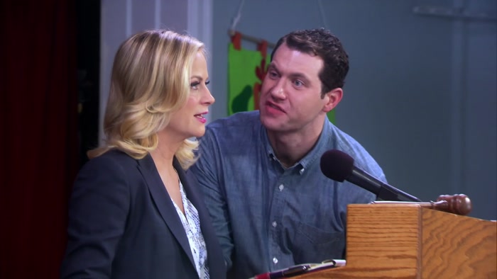 I THINK LESLIE'S DOING A GREAT JOB. 
