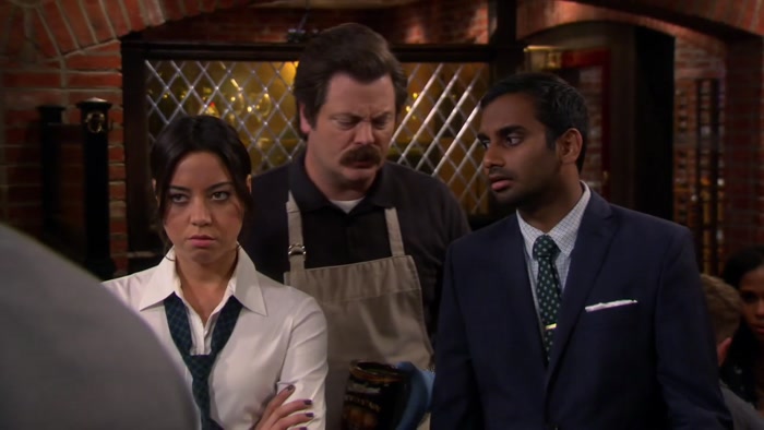 - SIR, WERE YOU SITTING IN THAT CHAIR? - YES, YES I WAS. WHY? 