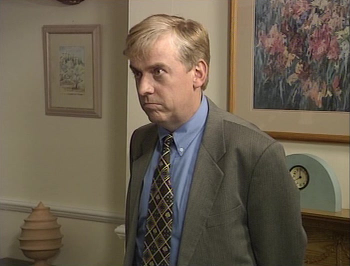 - SHELL, ABOUT A QUARTER OF A MILE. - HAS IT GOT A MINI-MART? 