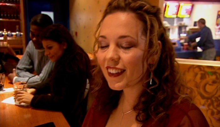 YEAH, YOU KNOW WHAT YOU'RE GETTING WITH PIZZA HUT. 
