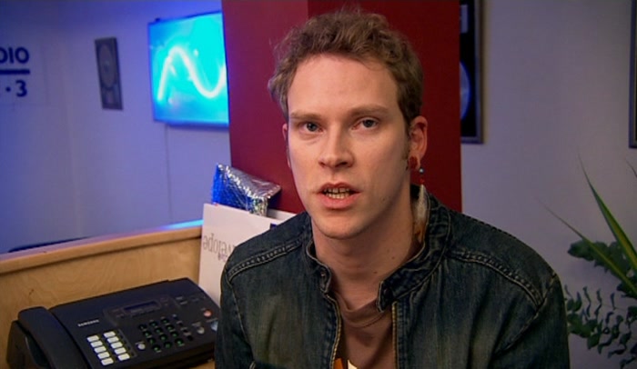 OH. YEAH, THAT'S TONI'S. YOU KNOW, NEXT-DOOR TONI? 