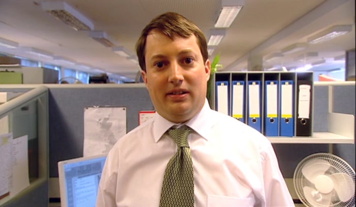 - HOW DID YOU? MARK, IS THAT MY E-MAIL? - NO, IT'S NOT! IT'S JUST, ER... 