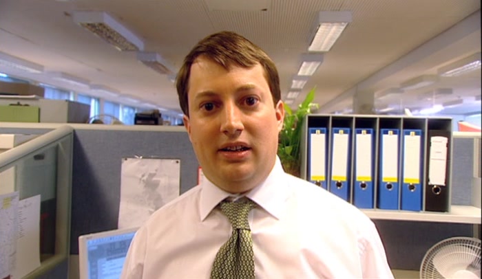 - HOW DID YOU? MARK, IS THAT MY E-MAIL? - NO, IT'S NOT! IT'S JUST, ER... 