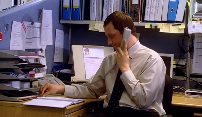 'BREAK WITH THE NEWBIE WILL BE A PAIN FEST, TRYING TO CHAT. 
