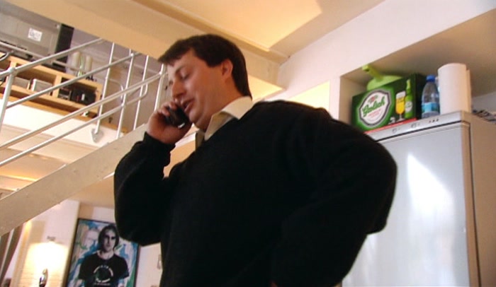 HELLO, ER, DAVE, IT'S MARK HERE. I'M AN OLD FRIEND OF GOG'S. 