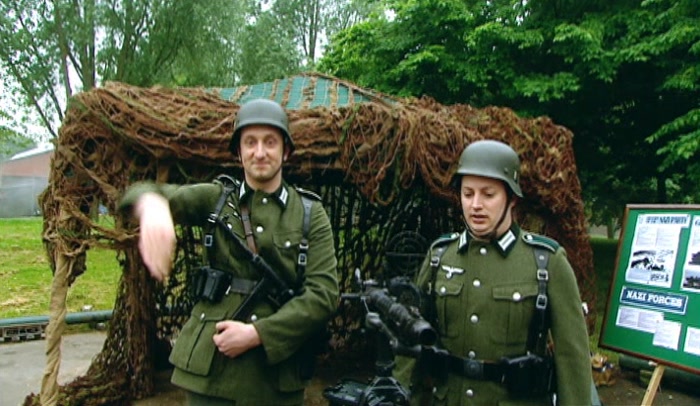 ER, HEIL.  