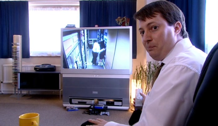 - DID YOU SEE THE PUSH, JEREMY? - YEAH, SURE, THAT LOOKED TERRIBLE. 