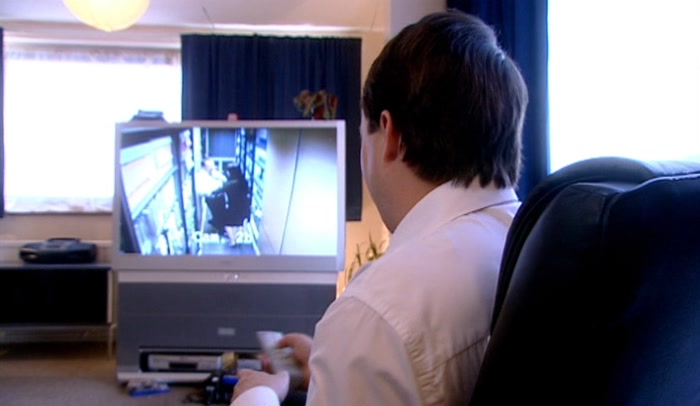 COME ON, MATE. THERE'S NO POINT TORTURING YOURSELF. 