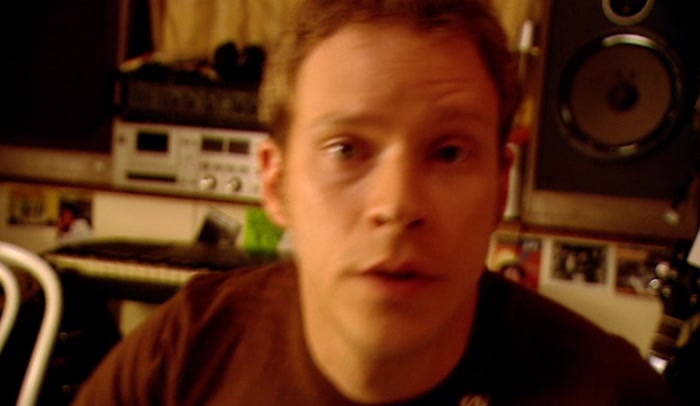 LISTEN, JEZ...  