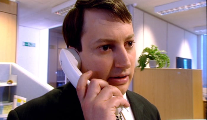 - HELLO. - WHEN ARE YOU GETTING BACK FROM WORK? 