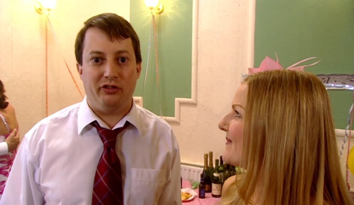 - WITH THE BOTH OF YOU? - NO, NO, OBVIOUSLY, COME ALONG WITH... SAM! 