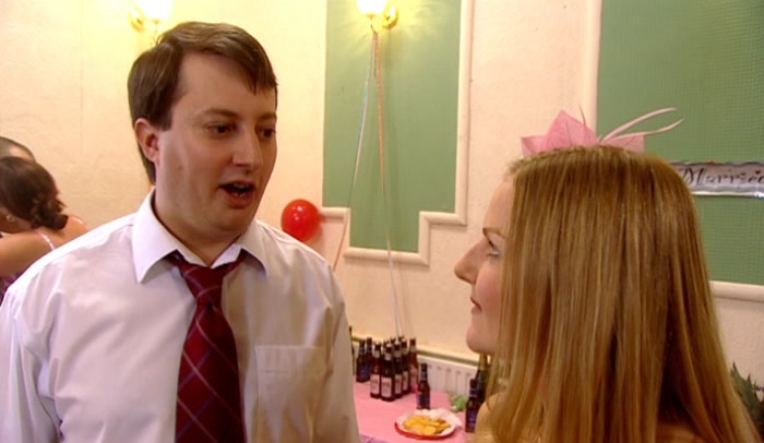 - WITH THE BOTH OF YOU? - NO, NO, OBVIOUSLY, COME ALONG WITH... SAM! 