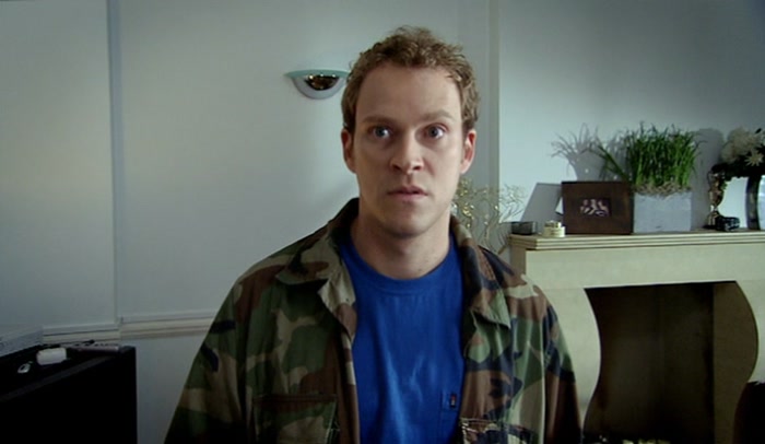 JUST USE A FLANNEL! VICKY DOESN'T WANT TO MISS HER TRAIN! 