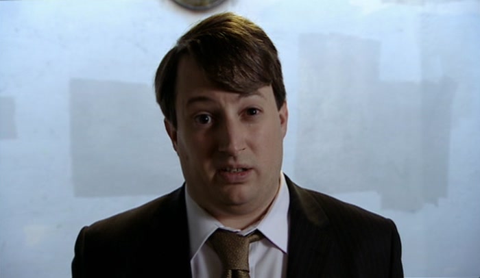 THERE'S MY TRAVELCARD.  
