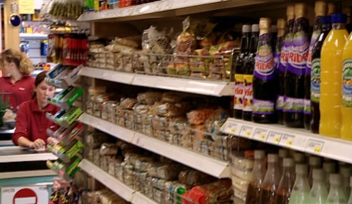 YEP. I'M DOING THE BIG SHOP AND I'M DOING IT BRILLIANTLY. 