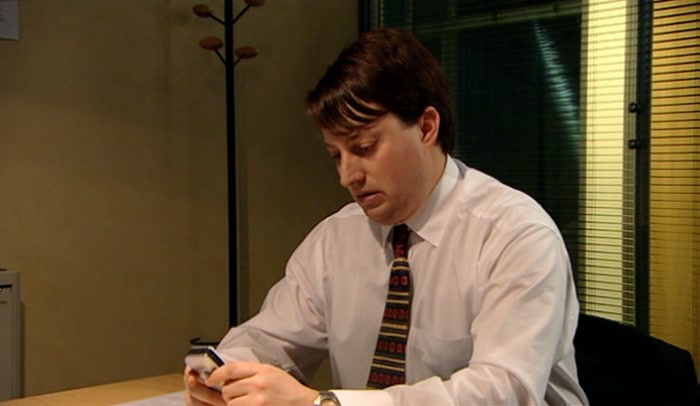 'A TEMPLATE FOR A THREE-SCREEN TEXT ABOUT TEAM LEADING IN FRANKFURT, 