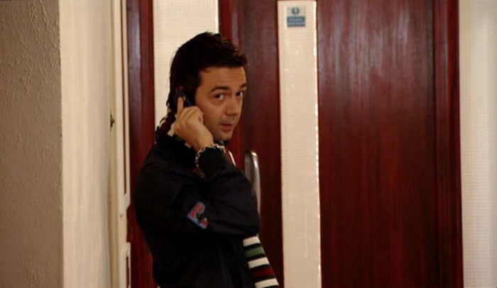 'HE'S GAY! HE'S OBVIOUSLY GAY. MY GOD, I ACTUALLY HAVE GAYDAR. 