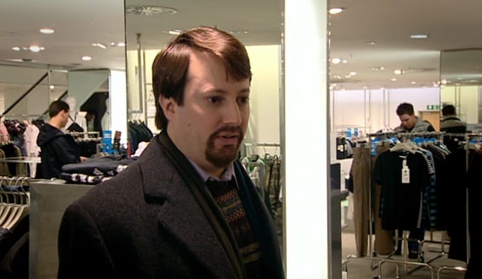 - WHAT ARE YOU GOING TO WEAR FOR MY BIRTHDAY? - UM, SOME OF MY CLOTHES. 