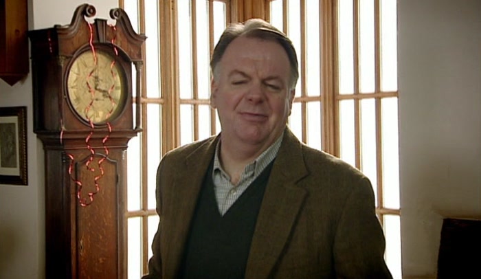 DO YOU KNOW, I FANCY A NAP. A NICE RELAXING NAP. 