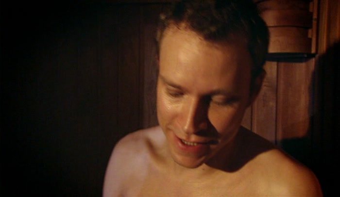 COR, IT'S LIKE A SAUNA IN HERE!  