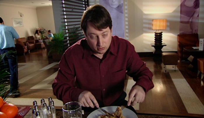 THERE'S A BIG POOL OF RUSTY WATER BY THE URINALS AND IT TURNS MY STOMACH. 